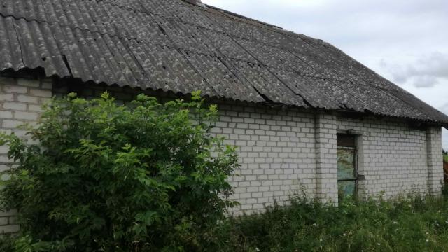 Капитальное строение с инв. №220/C-16493, магазин пл. 70,9 кв.м. (Глубокский р-н, д. Юрково, ул. Центральная, 21)