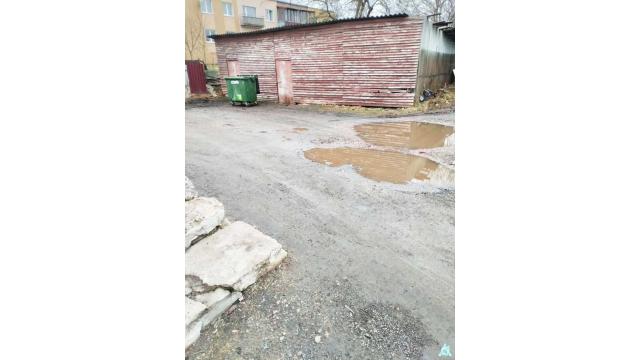 Капитальное строение с инв. №600/C-140004, магазин №4 пл. 266,9 кв.м. (Минская обл., Минский р-н, г.Заславль, ул. Пионерская, 5)