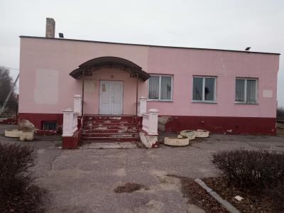 Капитальное строение с инв. №220/C-16535, магазин «Стройматериалы» пл. 1035,9 кв.м. (г.Глубокое, ул. Железнодорожная, 2)