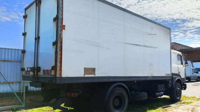 Автомобиль грузовой изотермический МАЗ-5336, 2009 г.в., рег. знак АI 2381-6 (Могилевская обл., г.Могилев, пр-т Димитрова, 19В)