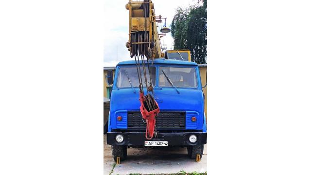 Автокран грузовой специальный МАЗ 5334, 1990г.в., рег. №АЕ 1402-4 (Гродненская обл., г.Лида, ул. Сосновая, 3)