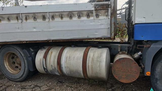 Автомобиль грузовой Вольво FH12 420, 2001 г.в., рег. № AE 4940-6 (Могилев)