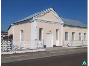 Капитальное строение с инв. №134/С-3191, здание кафе «Случь» пл. 241,8 кв.м. (Брестская обл., Лунинецкий р-н, г.Микашевичи, ул. Ленинская, 3)
