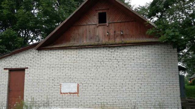 Капитальное строение с инв. №220/C-16503, магазин пл. 73,4 кв.м. (Глубокский р-н, д. Заборье, ул. Центральная, 23)