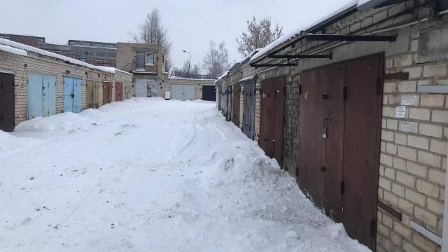 Изолированное помещение с инв. 200/D-98312, гараж №42 пл. 19,2 кв.м. в ГСК №12 Первомайского района (г.Витебск, ул. Воинов-Интернационалистов, 66/3-42)