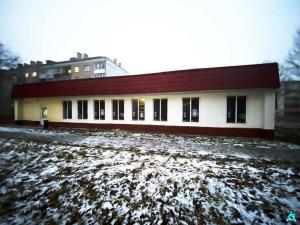Право заключения договора аренды помещений магазина пл. 377,3 кв.м. (Минская обл., Дзержинский р-н, г.Фаниполь, ул. Я.Коласа, 10А). Размер ежемесячной арендной платы составляет 7923,30 бел. руб. Срок аренды не менее 3 лет.