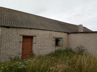 Капитальное строение с инв. №220/C-16512, магазин пл. 111,5 кв.м. (Глубокский р-н, д. Шараги, ул. Центральная, 16)