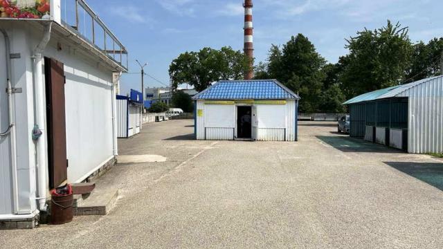 Рынок в г.Барань, капитальное строение с инв. №240/C-21190, здание туалета пл. 6 кв.м., (Витебская обл., Оршанский р-н, г.Барань, ул. Заречная, 1А)