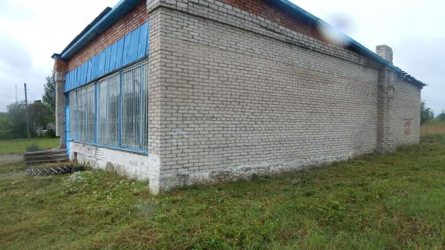 Капитальное строение с инв. №254/C-8641, магазин пл. 142,5 кв.м. (Миорский р-н, Перебродский с/с, д. Заболотье, 19)
