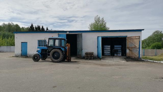 Гараж общей пл. 200 кв.м. (г.п. Ушачи, ул. Сoветcкaя, 81)