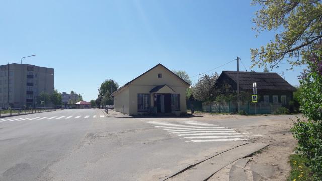 Капитальное строение с инв. №201/С-15609, магазин №67 пл. 75,8 кв.м. (г.Городок, ул. Пролетарская, 57)