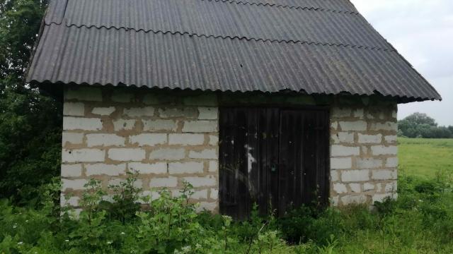 Капитальное строение с инв. №220/C-16500, магазин пл. 54,8 кв.м. (Глубокский р-н, д. Лозичи, ул. Центральная, 6)