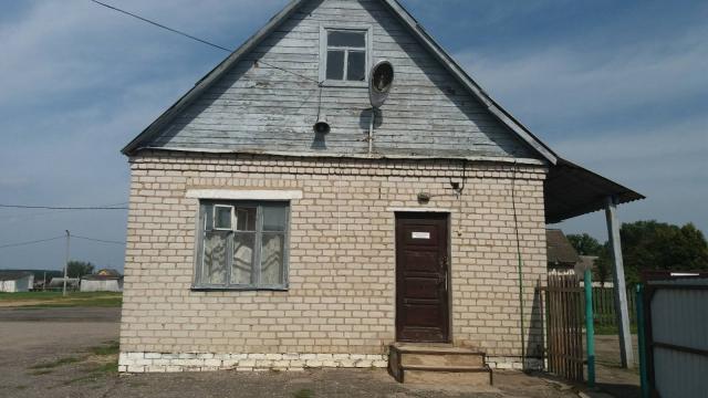Капитальное cтроение с инв. №220/C-27971, центральный рынок пл. 19087,0 кв.м. (г.Глубокое, ул. Физкультурная, 1А)