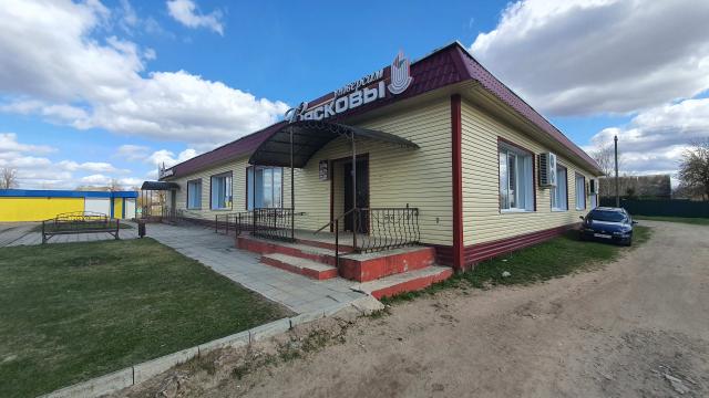 Капитальное строение с инв. №211/C-8642, магазин «Универсам Вясковы» пл. 640,8 кв.м. (Миорский р-н, Миорский с/с, д. Подьельцы, ул. Изварина, 51)