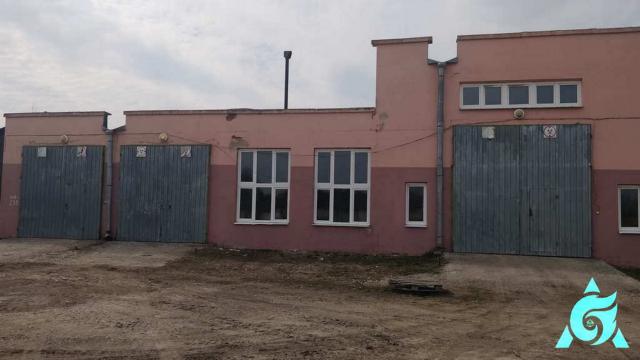Комплекс из 17 зданий и сооружений (имущества) производственной базы общей пл. 866,7 кв.м. (Оршанский р-н, г.п. Ореховск, ул. Ленина, 36)
