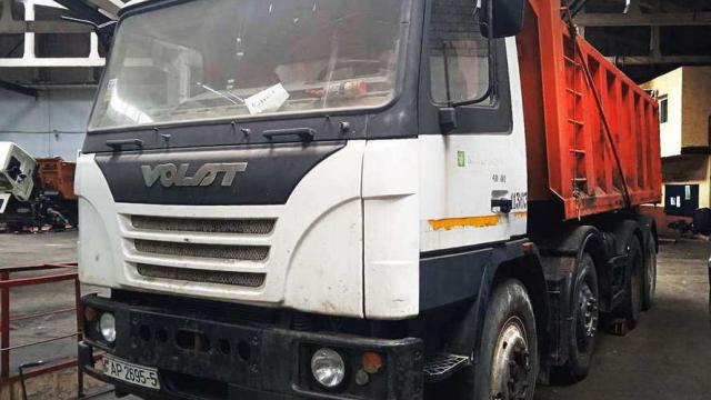 Автомобиль грузовой самосвал МЗКТ 750100-021, 2015 г.в., рег. знак АР 2695-5 (Минская обл., Минский р-н, п/о Озерцо, 28 км МКАД, рядом с авторынком в Малиновке)