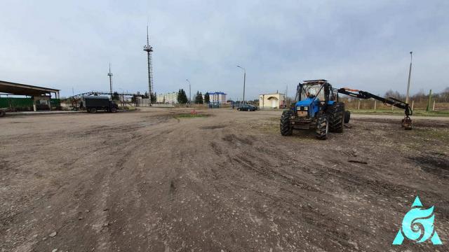 Комплекс из 17 зданий и сооружений (имущества) производственной базы общей пл. 866,7 кв.м. (Оршанский р-н, г.п. Ореховск, ул. Ленина, 36)