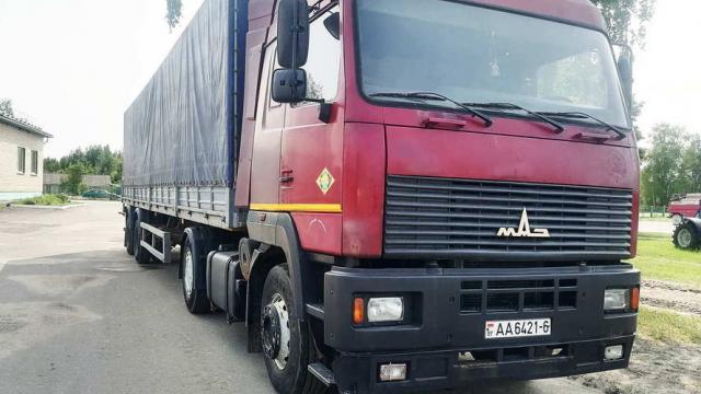 Автомобиль грузовой седельный тягач МАЗ-544008, 2008 г.в., рег. знак АА 6421-6 (Могилевская обл., Хотимский р-н, г.п.Хотимск, ул. Льнозаводская, 9)