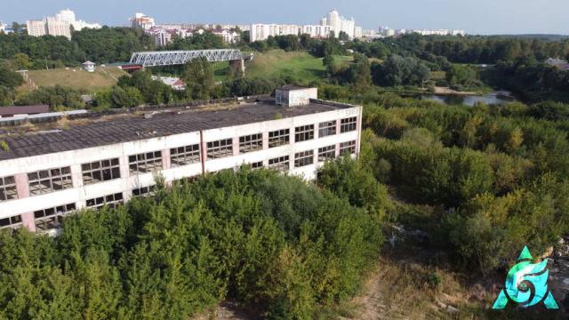 Комплекс зданий и сооружений (23 кап. строений) общей пл. 27 000 кв.м. на земельных участках пл. 7 га (г.Витебск, ул. Академика Павлова, 48)