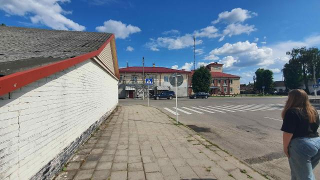Капитальное строение с инв. №254/C-8636, магазин «Ветеран» пл. 126,5 кв.м. (г.Миоры, ул. Ленина, 17)