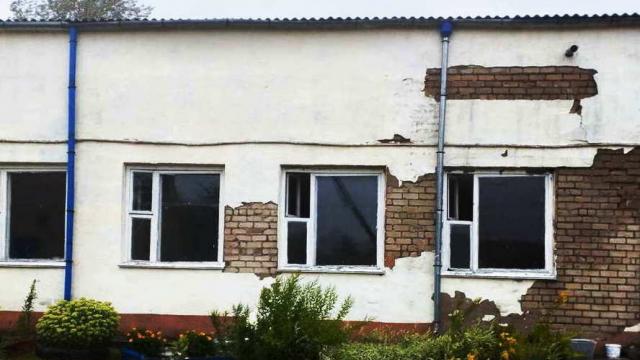 Комплекс зданий и сооружений хлебозавода с инв. №600/C-14081 пл. 1143,6 кв.м., расположенных на земельном участке пл. 1,2393 га (Минская обл., Логойский р-н, г.п.Плещеницы, ул. Воровского, 136)