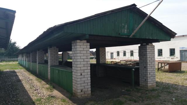 Капитальное cтроение с инв. №220/C-27971, центральный рынок пл. 19087,0 кв.м. (г.Глубокое, ул. Физкультурная, 1А)