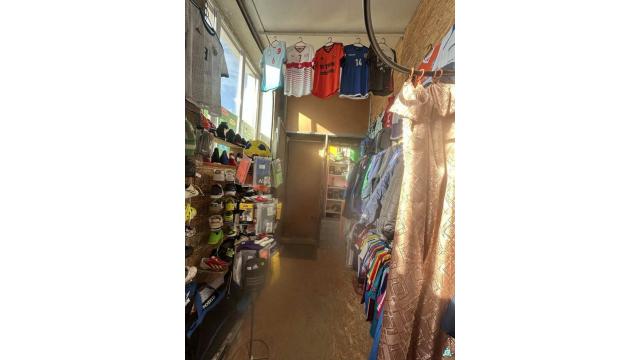 Изолированное помещение с инв. №200/D-90279, торговое помещение пл. 24,2 кв.м. (Витебская обл., г.Витебск, пр-т Московский, 84)