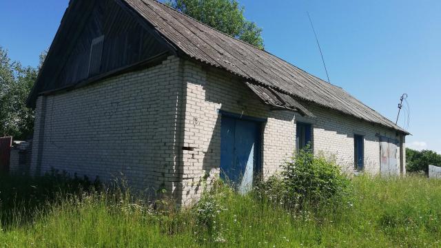Капитальное строение, магазин пл. 106,8 кв.м. (Витебский р-н, д.Калиново, ул. Сельская, 18)