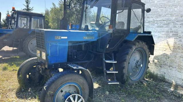 Трактор МТЗ-82.1, 2009 г.в., рег. знак АВ 4526-1 (Брестская обл. г.Дрогичин, ул. Ленина, 136)