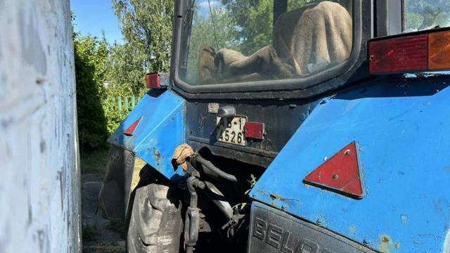 Трактор МТЗ-82.1, 2009 г.в., рег. знак АВ 4526-1 (Брестская обл. г.Дрогичин, ул. Ленина, 136)