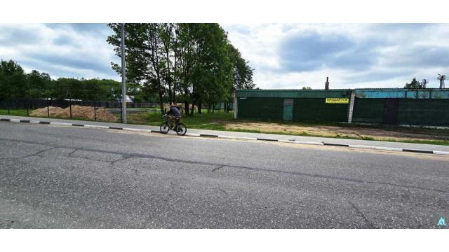 Капитальное строение с инв. №601/C-14083, магазин «Колосок» пл. 232,5 кв.м. (Минская обл., Логойский р-н, г.п.Плещеницы, ул. Октябрьская, 41)