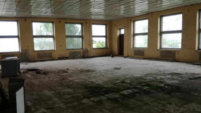 Капитальное строение с инв. №220/C-16507, магазин пл. 705,8 кв.м. (Глубокский р-н, д. Прозороки, ул. Вокзальная, 7А)