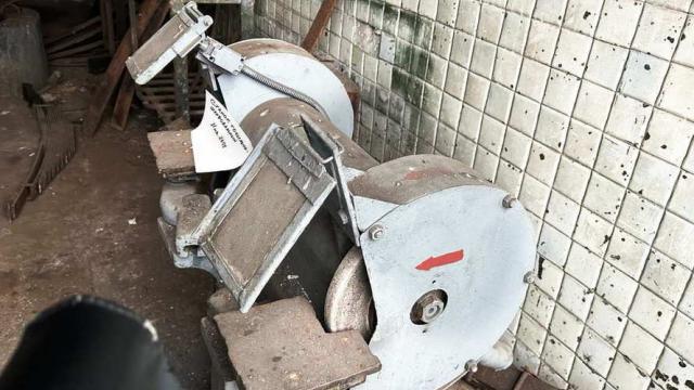 Станок точильно-шлифовальный, 1986 г.в., инв. №2401 (Брестская обл., г.Пинск, ул. Рокоссовского, 2)