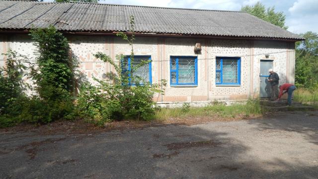 Капитальное строение с инв. №254/C-112485, магазин пл. 334,9 кв.м. (Миорский р-н, Перебродский с/с, д. Каменполье, 31А)