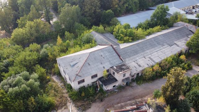 Комплекс зданий и сооружений производственного корпуса с двумя двухэтажными административными пристройками и КНС общей пл. 2629,0 кв.м. (г.Витебск, ул. Академика Павлова, 48)