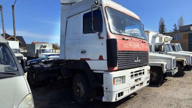 Автомобиль грузовой седельный тягач МAЗ-5440 А5, 2008 г.в., рег. знак АМ 3056-1 (Брестская обл., г.Пинск, ул. Интернациональная, 21)