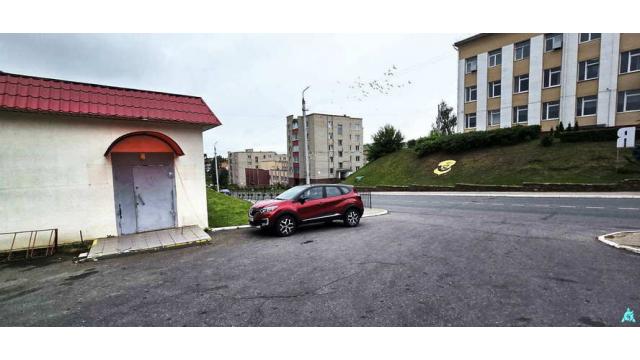 Капитальное строение с инв. №642/С-11416, магазин «Слуцкий край» пл. 361,5 кв.м. (Минская обл., г.Копыль, ул. Партизанская, 1 «Б»)