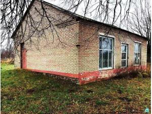 Капитальное строение с инв. №622/С-19069, магазин пл. 93,3 кв.м. (Минская обл., Столбцовский р-н, Налибокский с/с, д.Теребейное, ул. Центральная, 11)