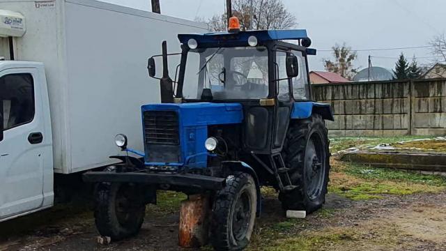 Трактор МТЗ-80, 1987 г.в., рег. знак ОН-5 0844 (Минская обл., Столбцовский р-н, г.Столбцы, ул. Свердлова, 11)