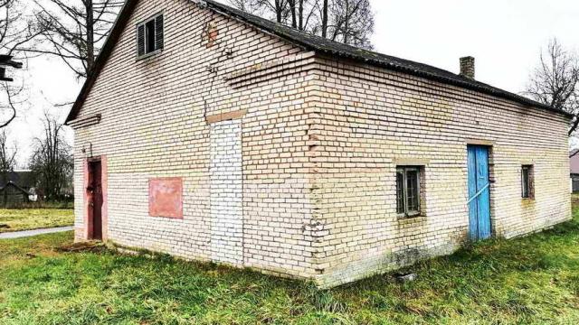 Капитальное строение с инв. №622/С-19069, магазин пл. 93,3 кв.м. (Минская обл., Столбцовский р-н, Налибокский с/с, д.Теребейное, ул. Центральная, 11)