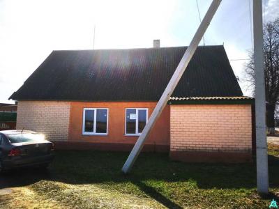 Капитальное строение с инв. №122/С-17331, магазин пл. 86,7 кв.м. (Брестская обл., Ивацевичский р-н, г.Коссово, ул. Совхозная, 10Б)