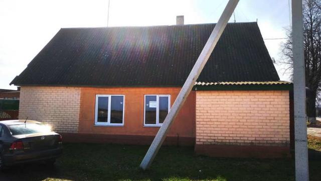Капитальное строение с инв. №122/С-17331, магазин пл. 86,7 кв.м. (Брестская обл., Ивацевичский р-н, г.Коссово, ул. Совхозная, 10Б)