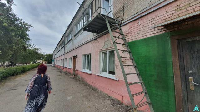 Комплекс 6 зданий торговой базы (АБК, склады и гараж) общ. пл. 11216 кв.м., расположенный на трех земельных участках общ. пл. 2,4616 га (Могилевская обл, г.Бобруйск, ул. 50 лет ВЛКСМ, 40 и 40Б)