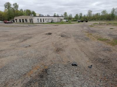 Капитальное строение с инв. №200/C-107395, площадка асфальтобетон. с эстакадой пл. 12080,6 кв.м. (г.Витебск, ул. Ленинградская, 136Б)