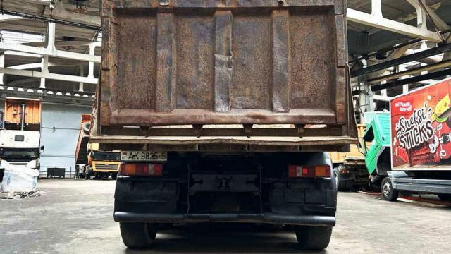 Автомобиль грузовой самосвал МАЗ-МАН 652036, 2011 г.в., рег. знак АК 9825-5 (Минская обл., Минский р-н, п/о Озерцо, 28 км МКАД, рядом с авторынком в Малиновке)