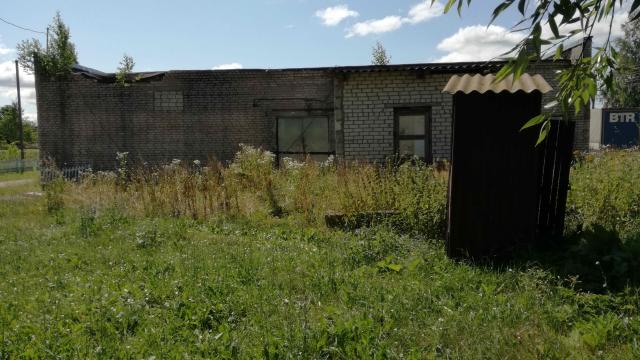 Капитальное cтроение с инв. №220/C-16521, магазин пл. 196,8 кв.м. (Глубокский р-н, д.Дерковщина, ул. Белорусская, 54)