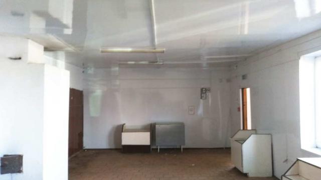 Капитальное строение с инв. №122/С-17331, магазин пл. 86,7 кв.м. (Брестская обл., Ивацевичский р-н, г.Коссово, ул. Совхозная, 10Б)