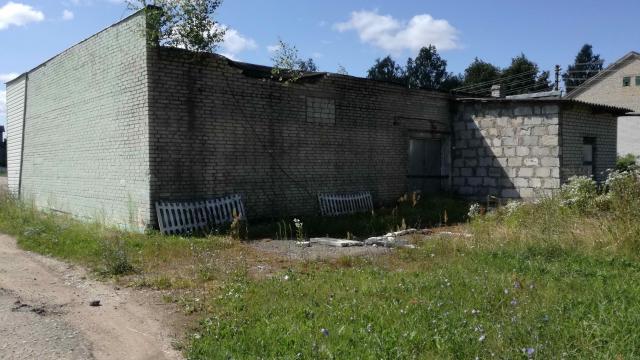 Капитальное cтроение с инв. №220/C-16521, магазин пл. 196,8 кв.м. (Глубокский р-н, д.Дерковщина, ул. Белорусская, 54)