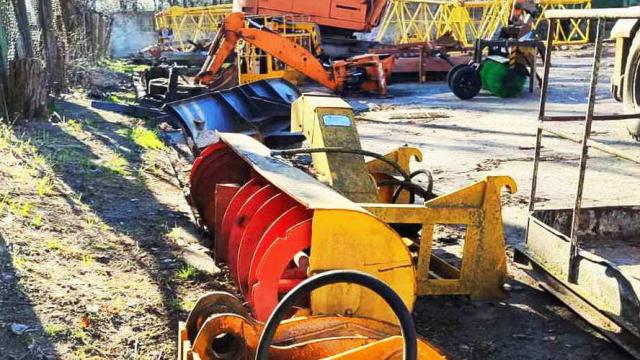 Снегоочиститель фрезерно-роторный 208.46.55.000, 2012 г.в., инв. №01489 (Брестская обл., г.Пинск, ул. Черняховского, 83)