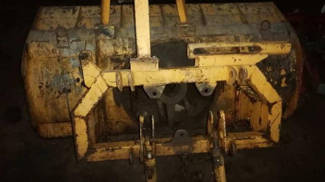 Снегоочиститель фрезерно-роторный СНФ-200 на базе трактора «Беларус-82П» (Витебский р-н, аг.Тулово, ул. Техническая, 15)